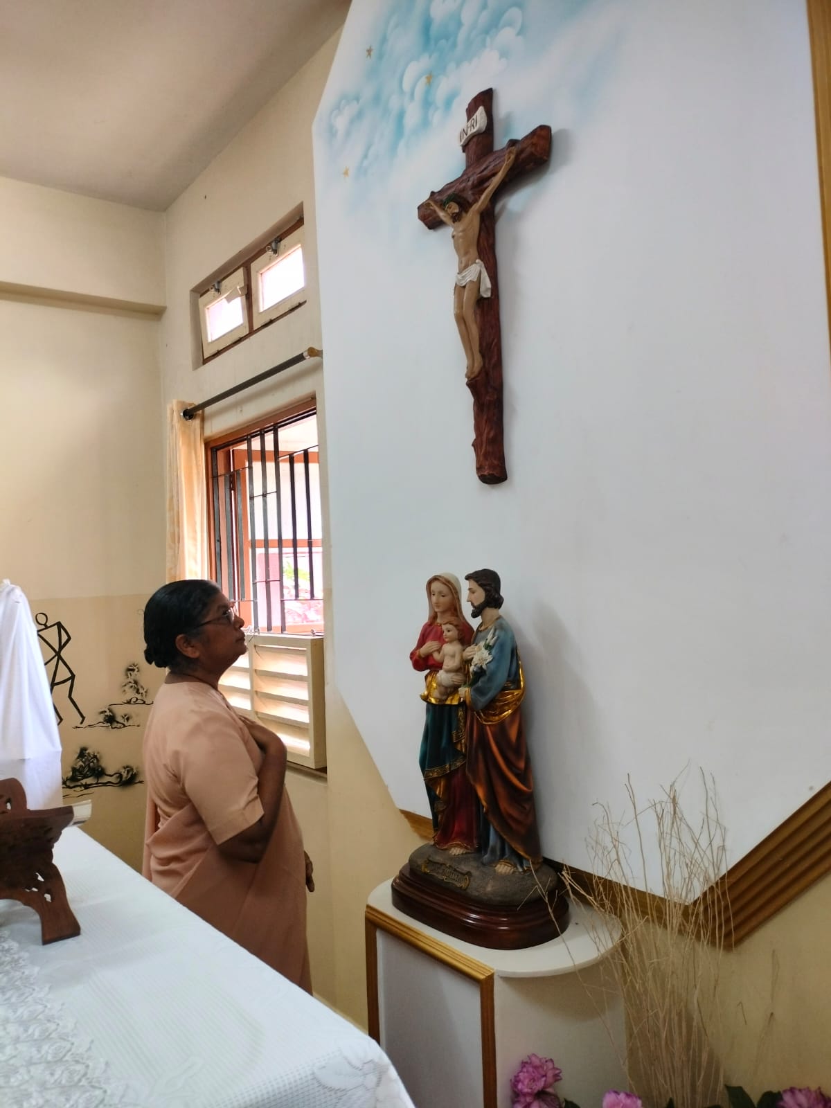 Our Provincial Sr. Maria Christi A.C.  Visits Our School Image